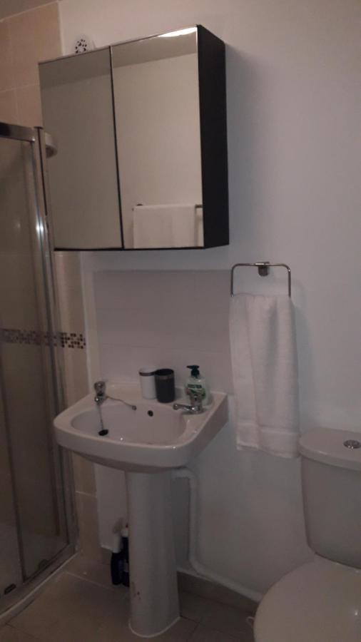 Cosy London Holiday Home Экстерьер фото