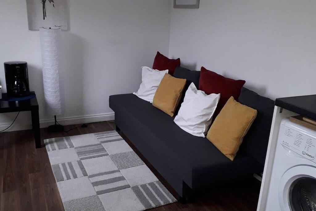 Cosy London Holiday Home Экстерьер фото